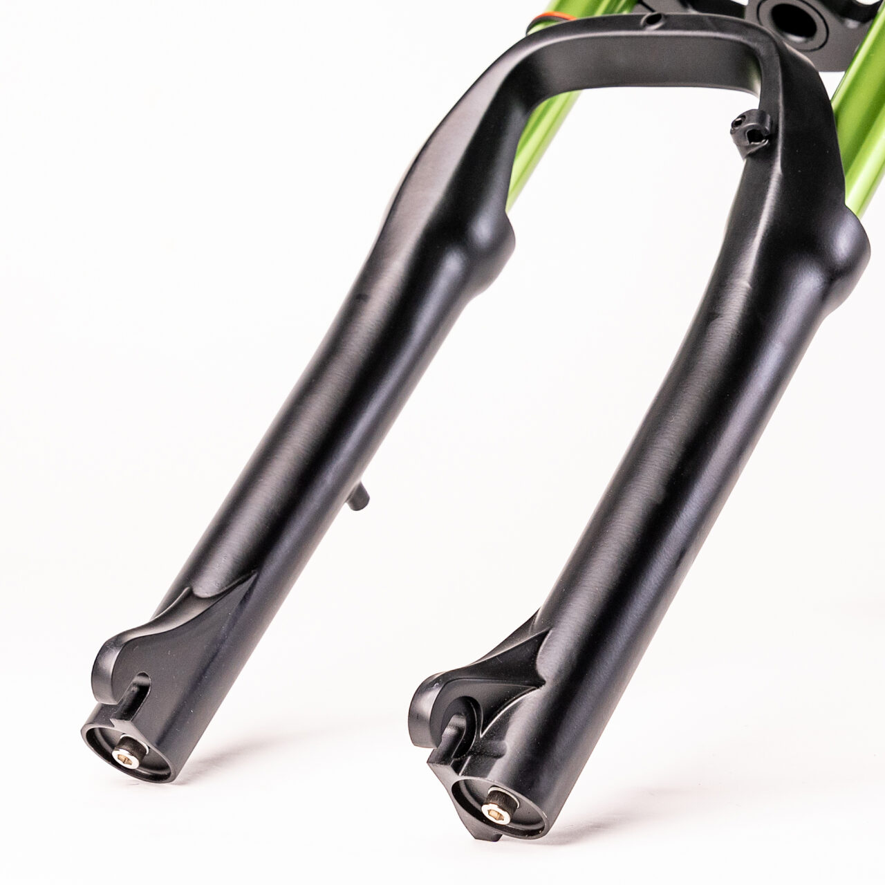 Double Crown Fork eBP Attila 20" x 4" (Black & Light Green) Limited Edition - Image 3