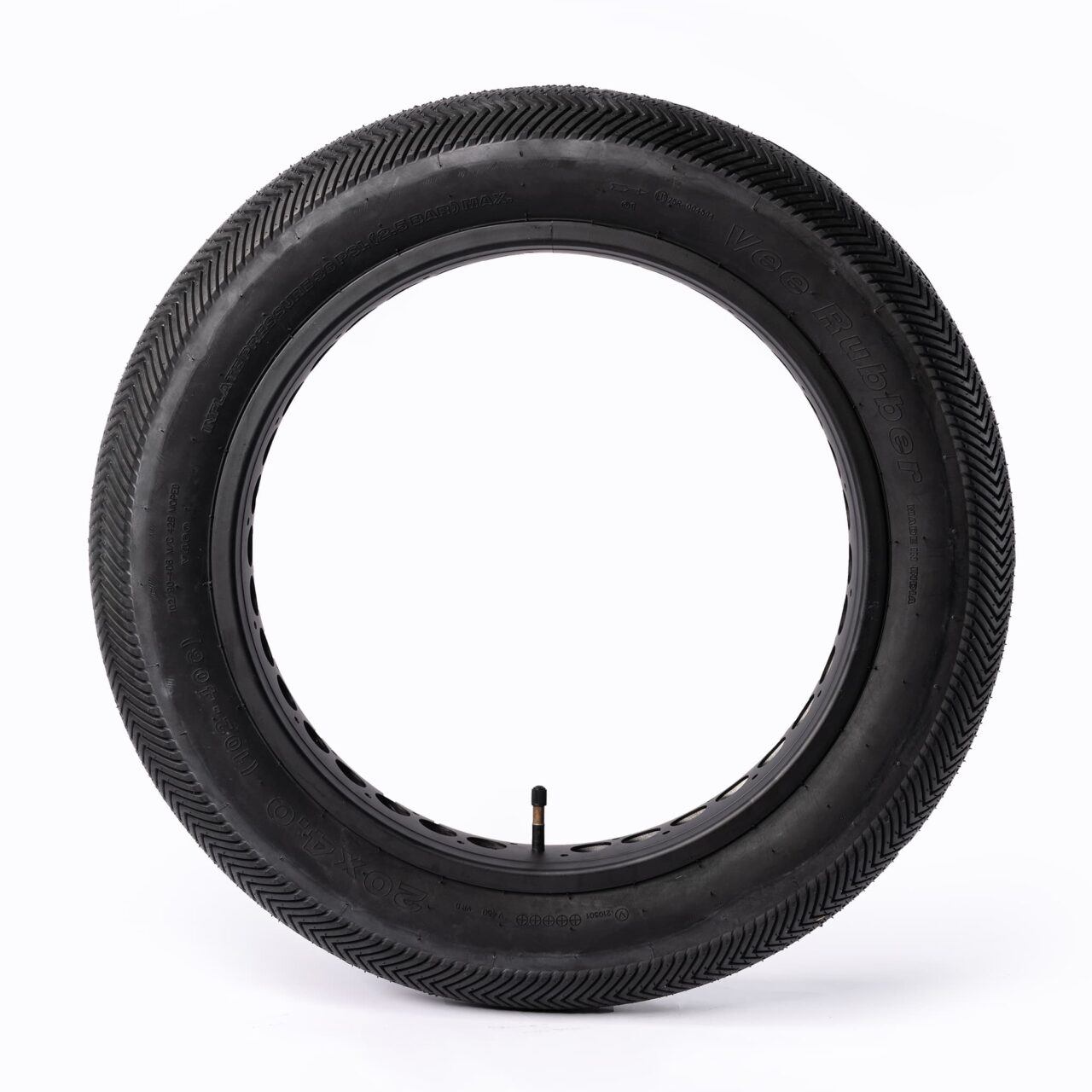 Vee Tire Trooper Black 20" x 4" NL